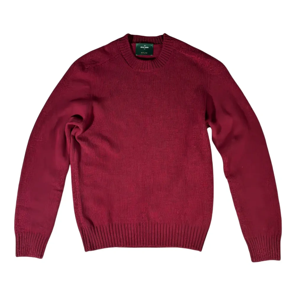 Свитер в рубчик