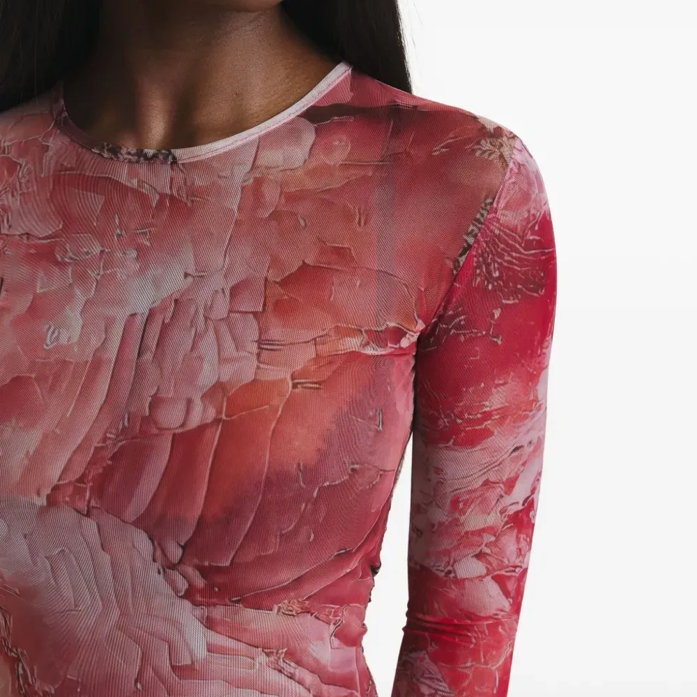 Топ с длинными рукавами