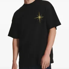 Футболка с вышивкой