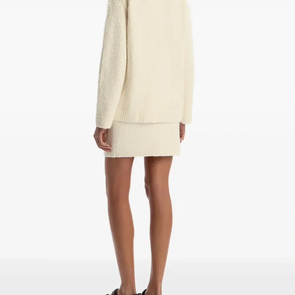 Вязаная юбка мини