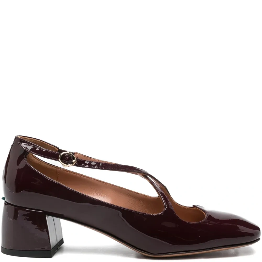 Туфли с квадратным носком