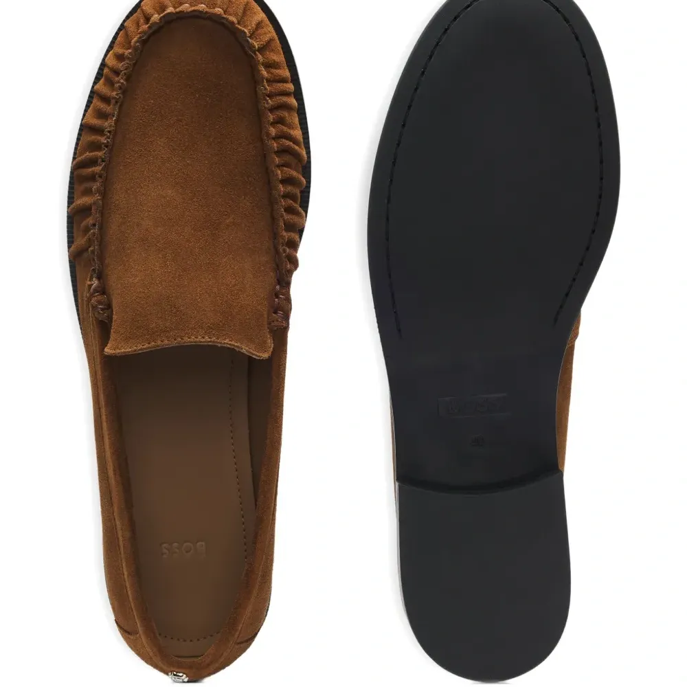 Лоферы с бахромой