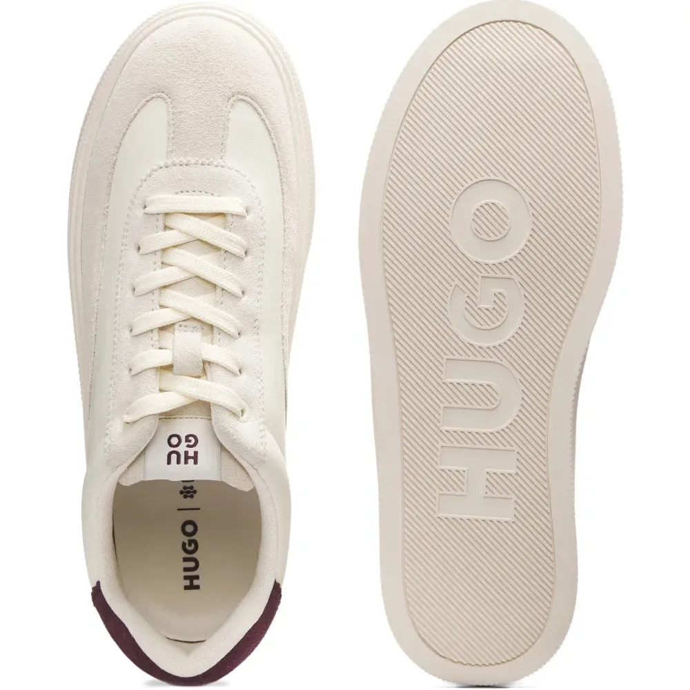 Кроссовки со вставками