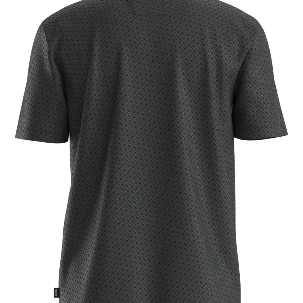 Футболка с узором