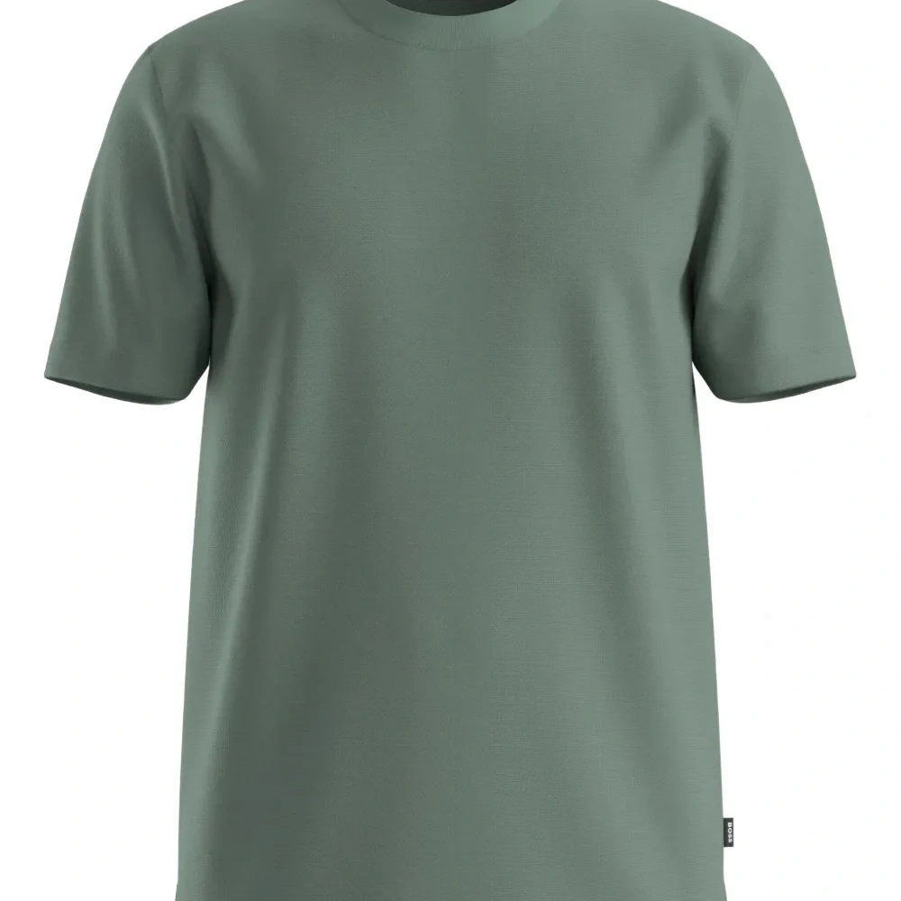 Футболка с круглым вырезом