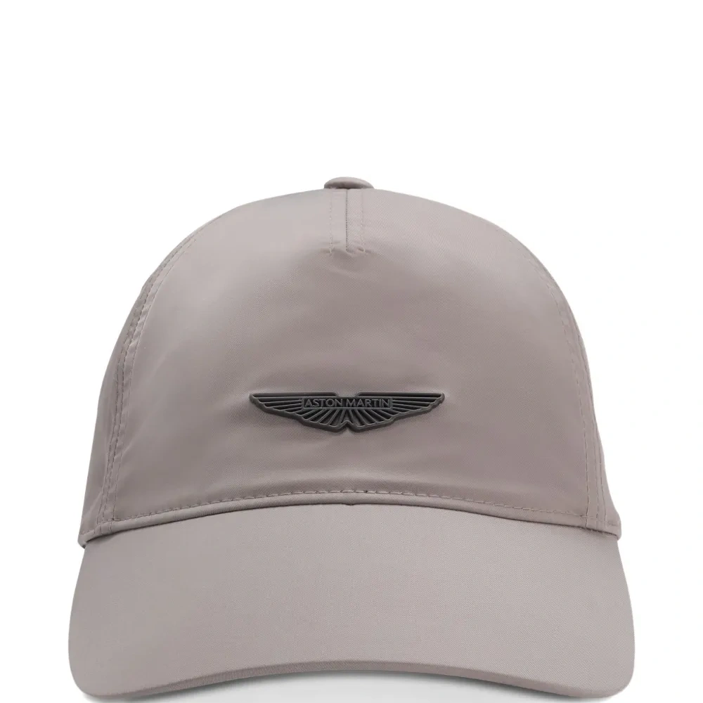 Кепка с логотипом из коллаборации с ASTON MARTIN