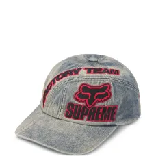 Кепка с вышитым логотипом из коллаборации с Fox Racing®