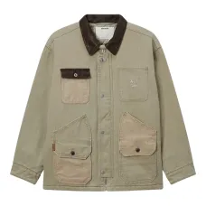 Куртка с карманами