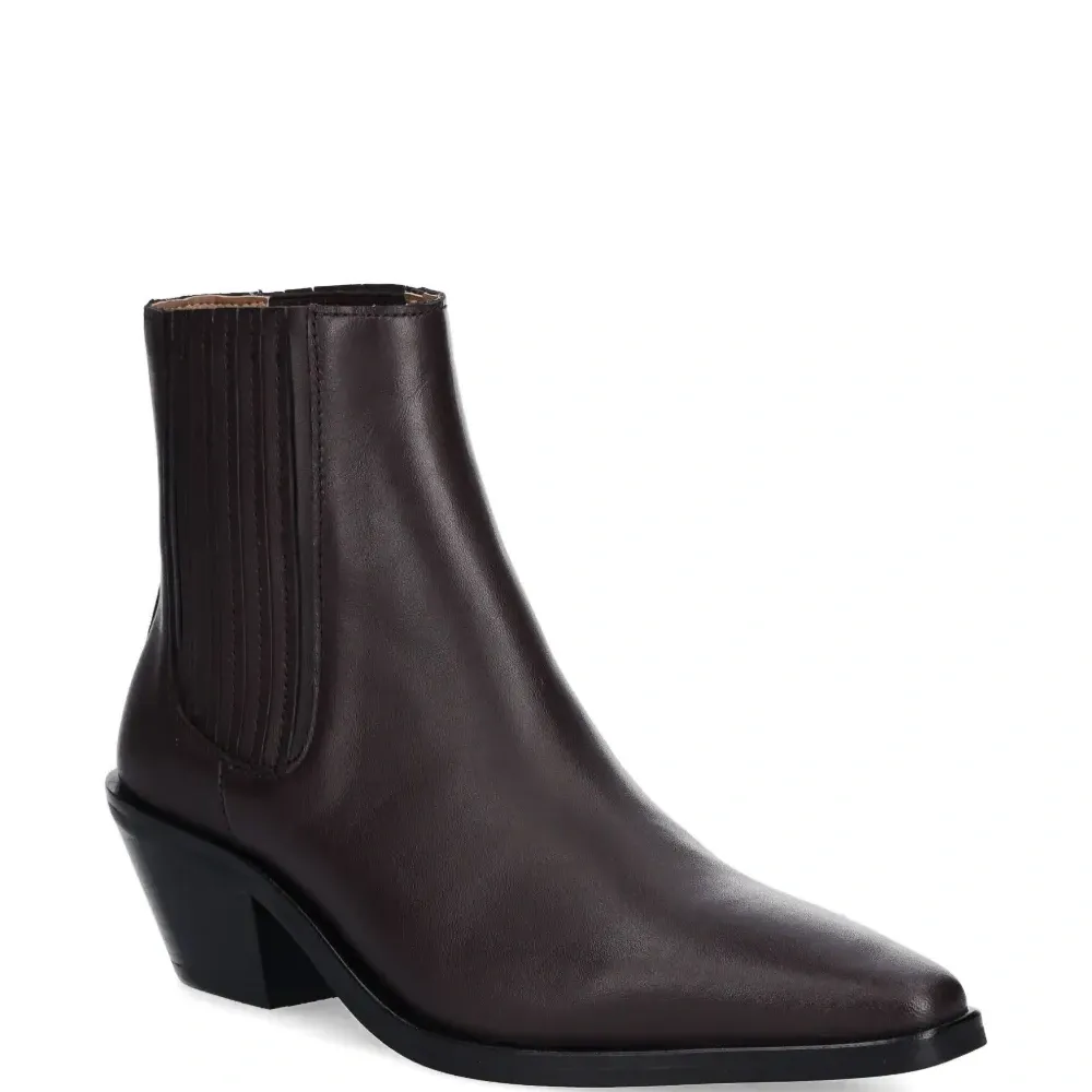 Ботинки 60 с заостренным носком Ботинки 60 с заостренным носком