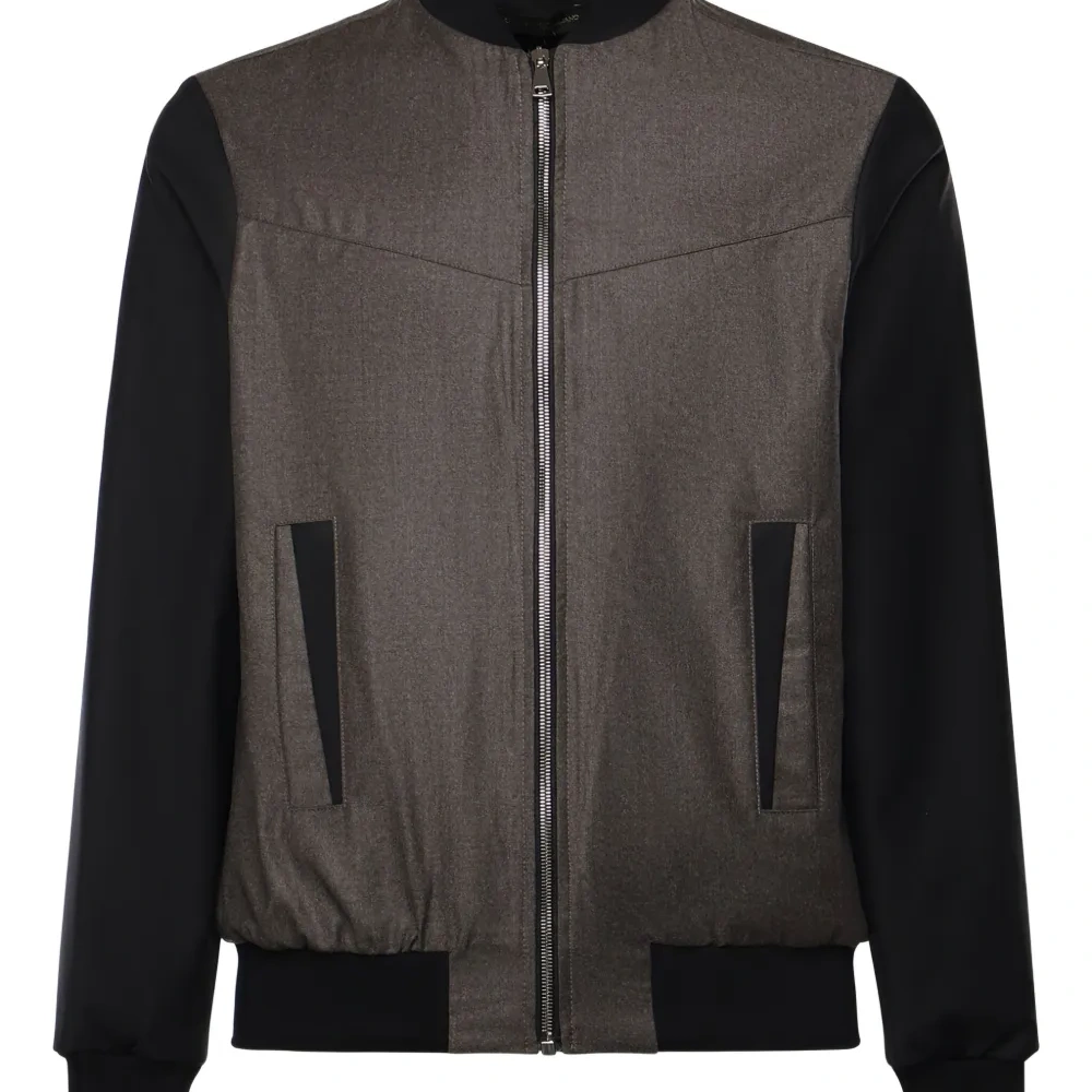 Куртка на молнии