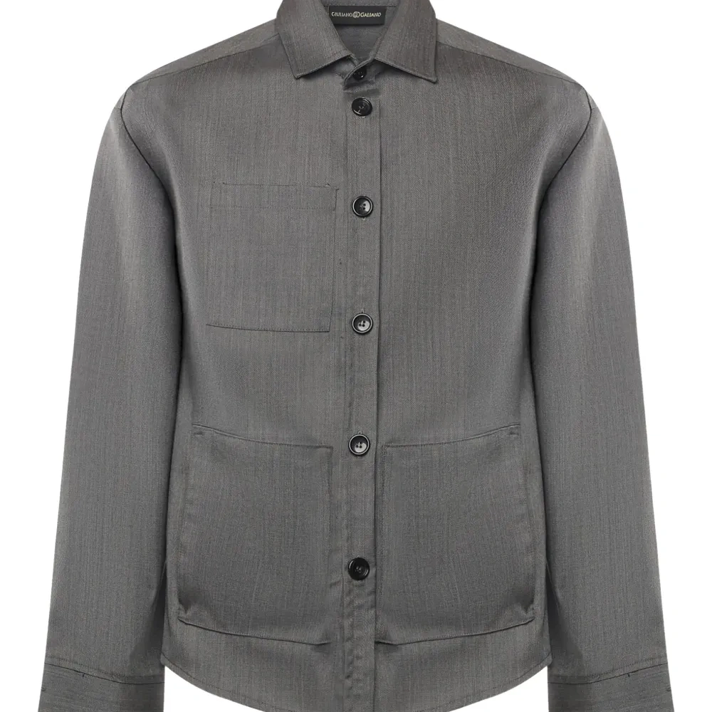 Рубашка с накладным карманом