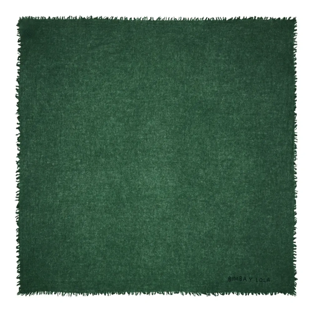 Шарф с бахромой