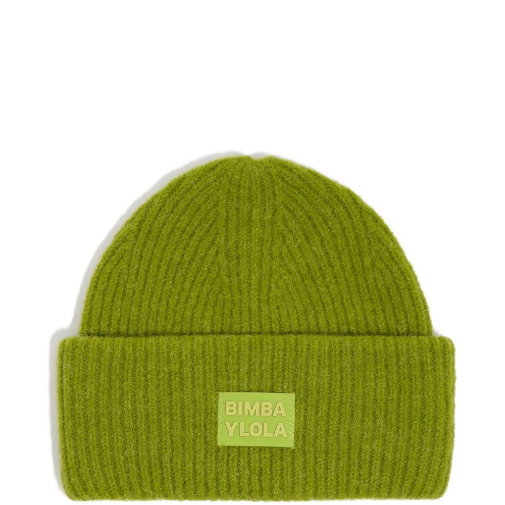 Шапка бини с нашивкой-логотипом