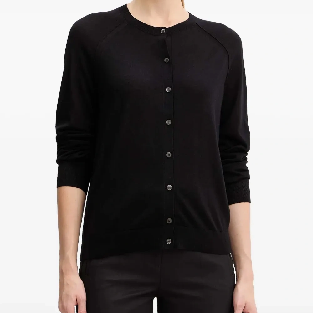 Кардиган на пуговицах с длинными рукавами