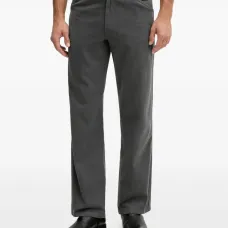 Джинсы с нашивкой-логотипом