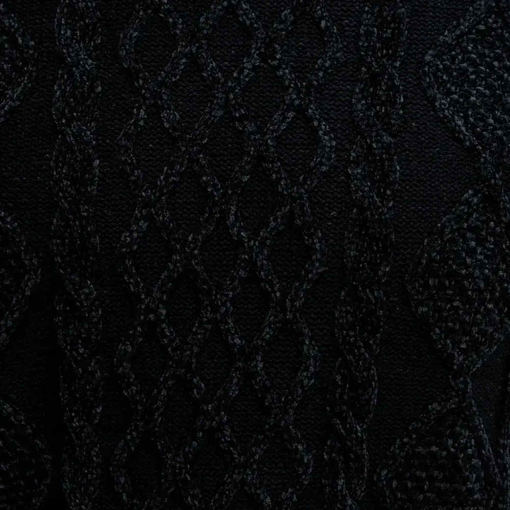 Вязаный свитер