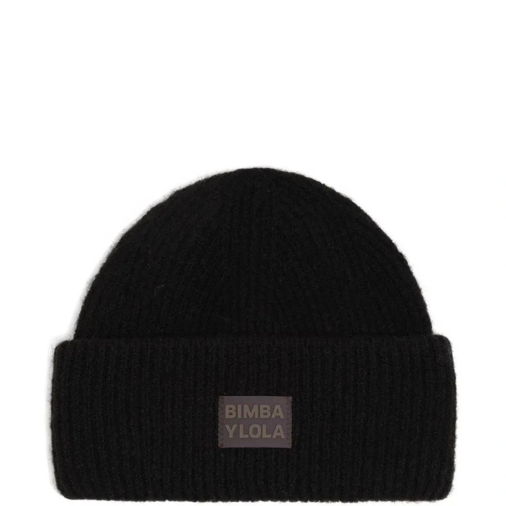 Шапка бини с нашивкой-логотипом