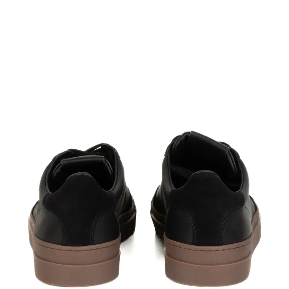 Кроссовки со вставками Кроссовки со вставками