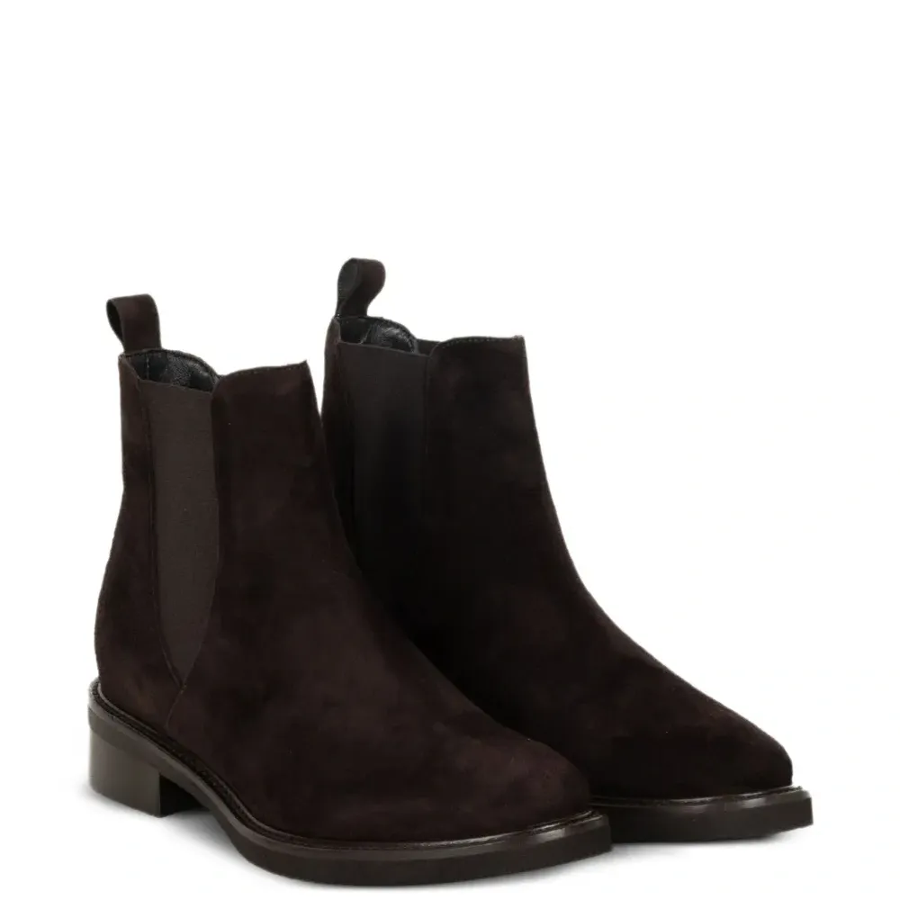 Ботинки челси