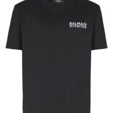 Футболка с логотипом