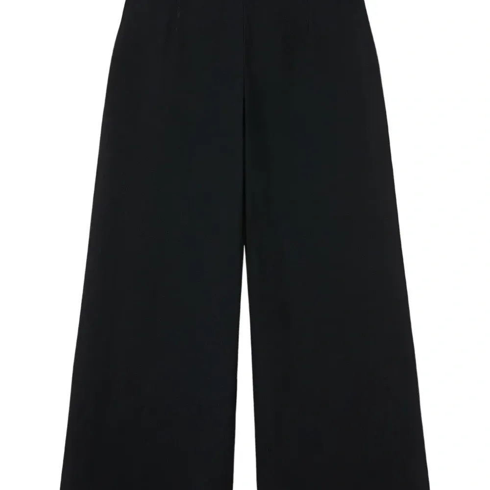 Брюки в полоску