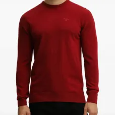 Свитер с вышивкой