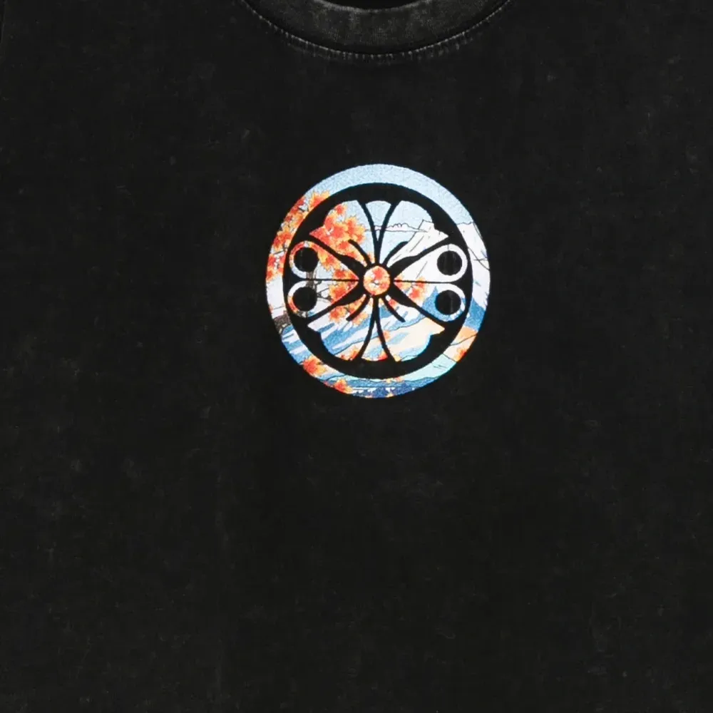 Футболка с графичным принтом