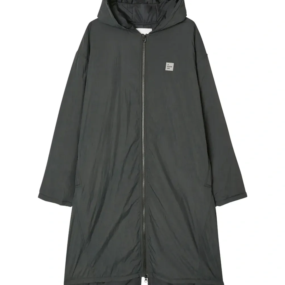 Парка Zotcity с логотипом