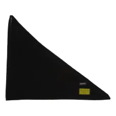 Шарф с нашивкой-логотипом