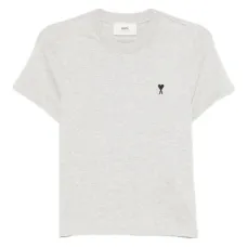 Футболка с вышитым логотипом