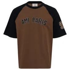 Футболка с круглым вырезом