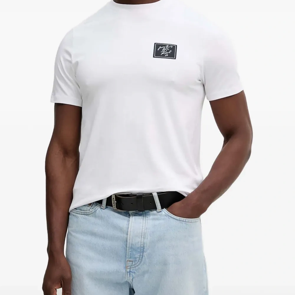 Футболка из коллаборации с Paris Hilton