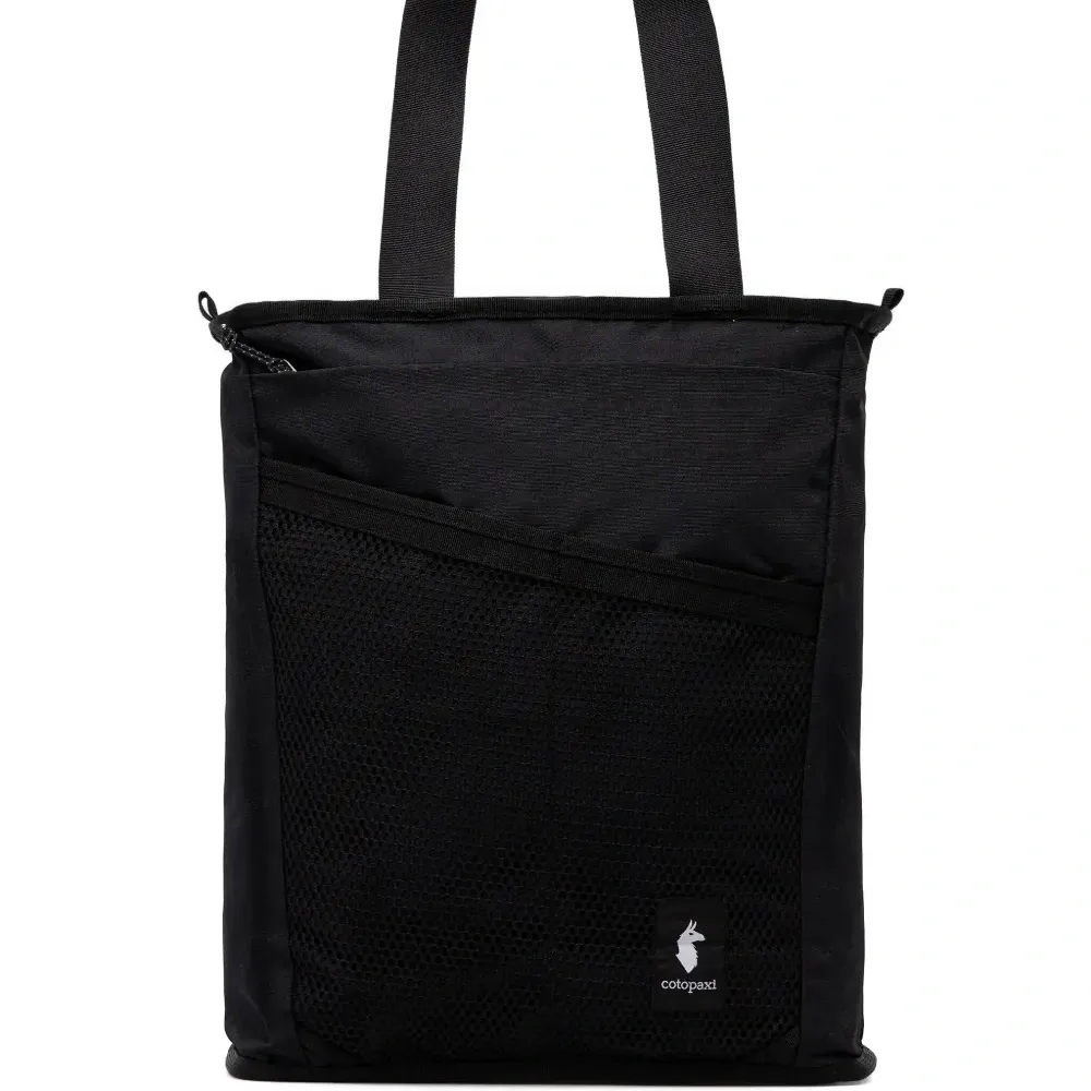 Рюкзак с нашивкой-логотипом