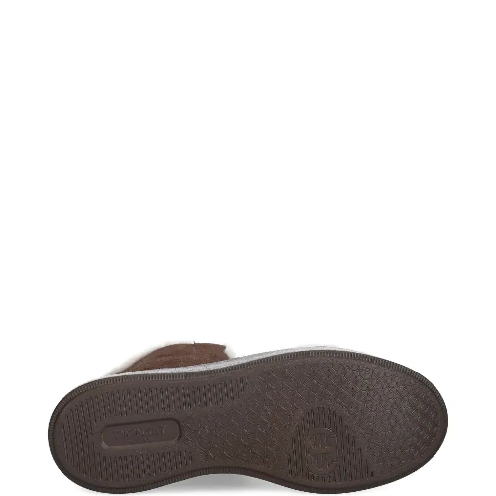 Ботинки на молнии