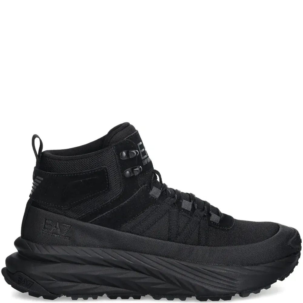 Высокие кеды на шнуровке