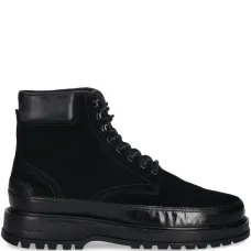 Ботинки на шнуровке с рифлёной подошвой