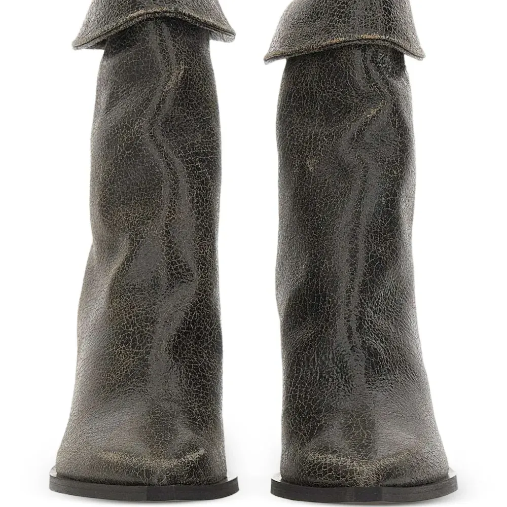 Ботильоны с заостренным носком