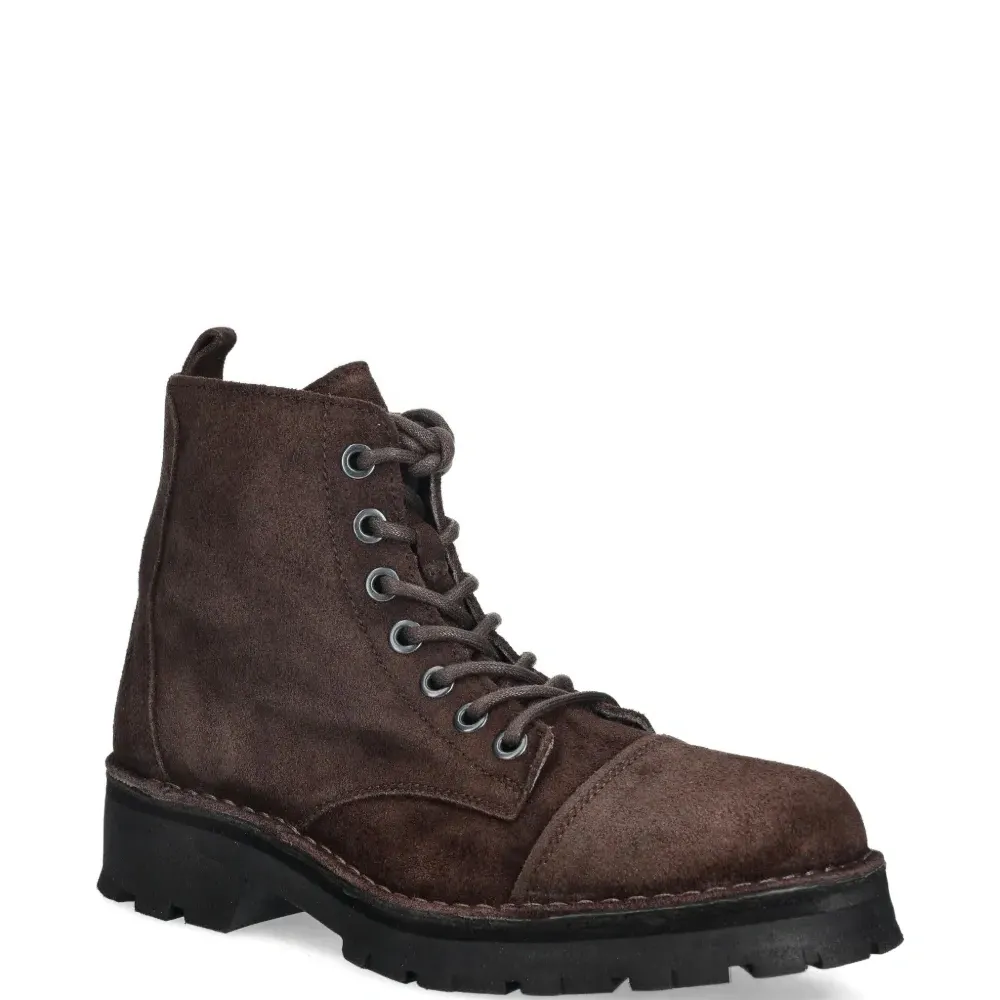 Ботинки для хайкинга на шнуровке с массивной подошвой