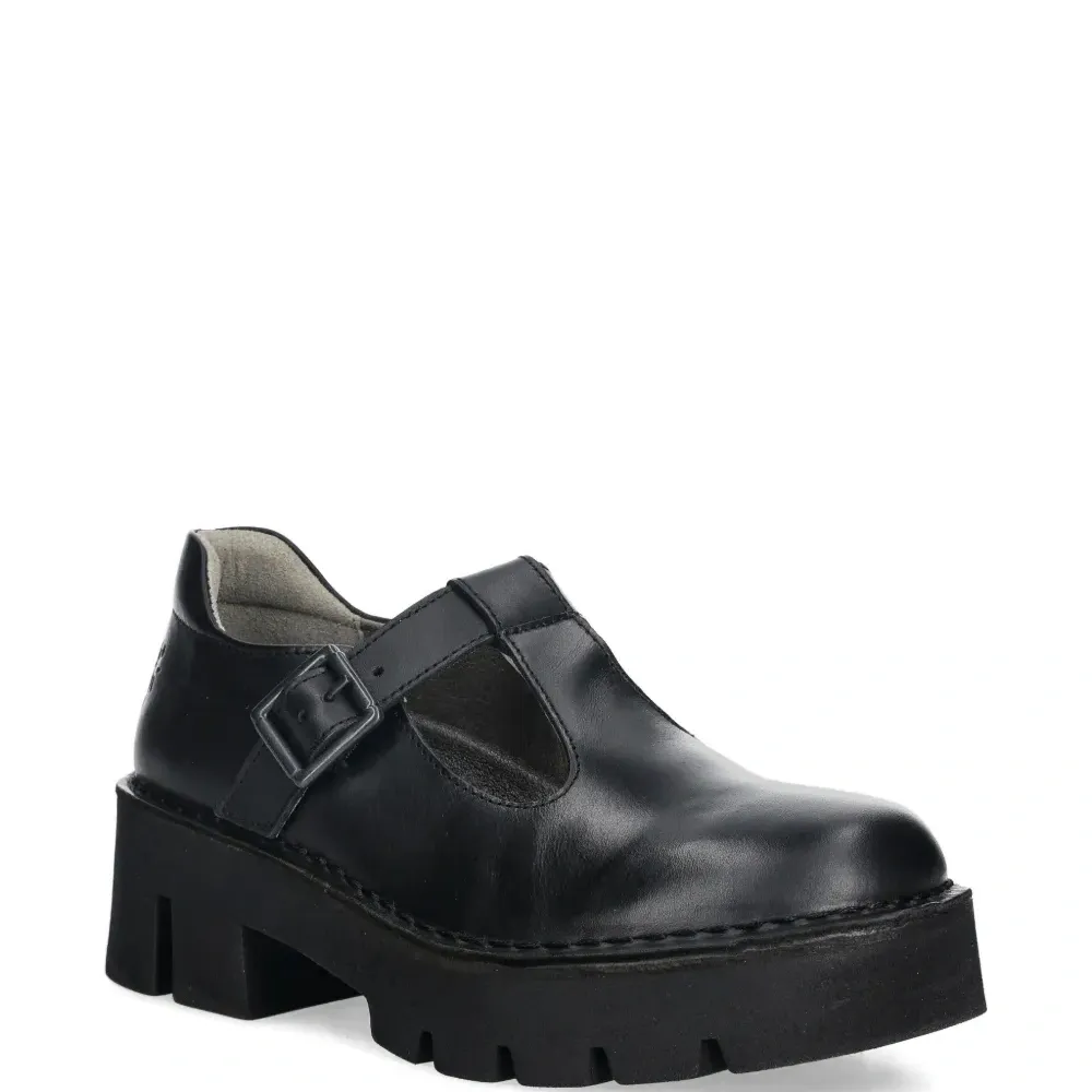 Ботинки с пряжкой