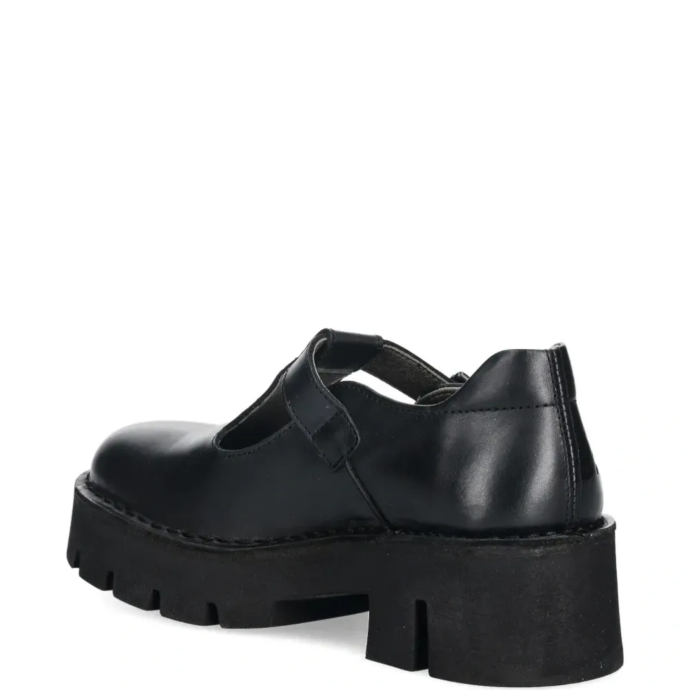 Ботинки с пряжкой