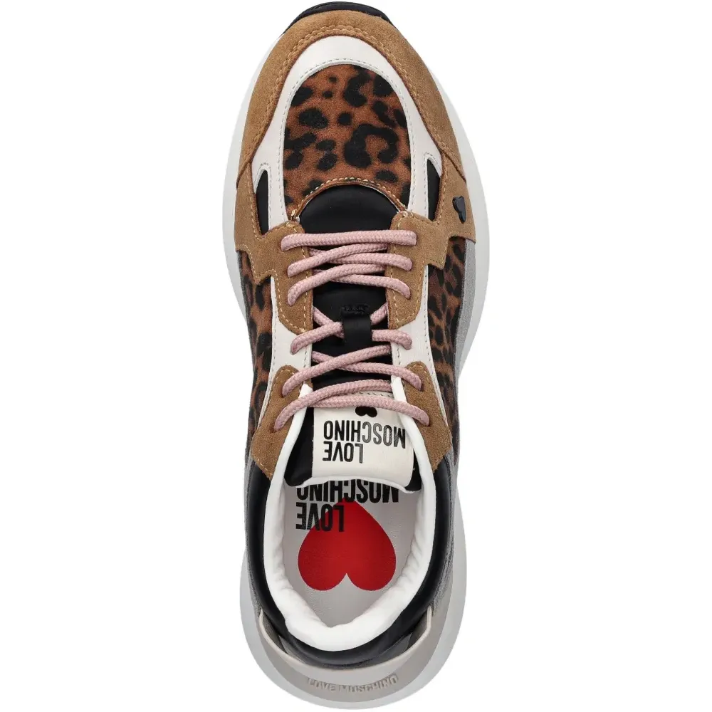 Кроссовки с леопардовым принтом Кроссовки с леопардовым принтом