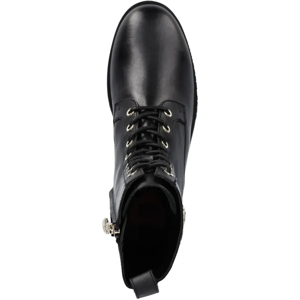 Ботинки на шнуровке с логотипом