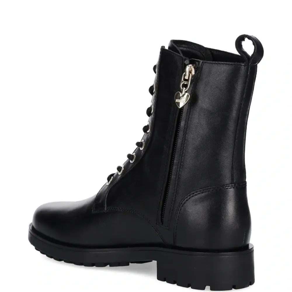 Ботинки на шнуровке с логотипом