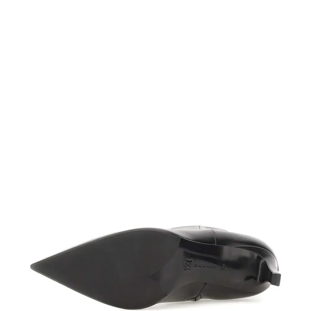 Ботильоны с заостренным носком Ботильоны с заостренным носком