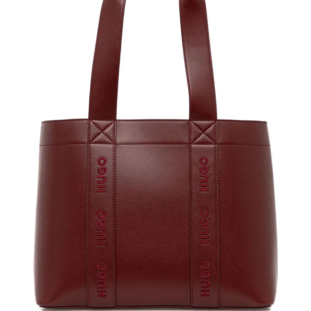 Сумка-тоут с вышитым логотипом