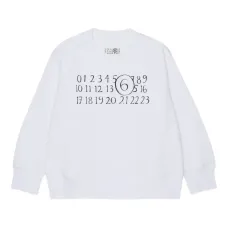 Джемпер с длинными рукавами