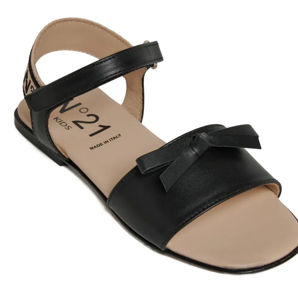 Босоножки с бантом