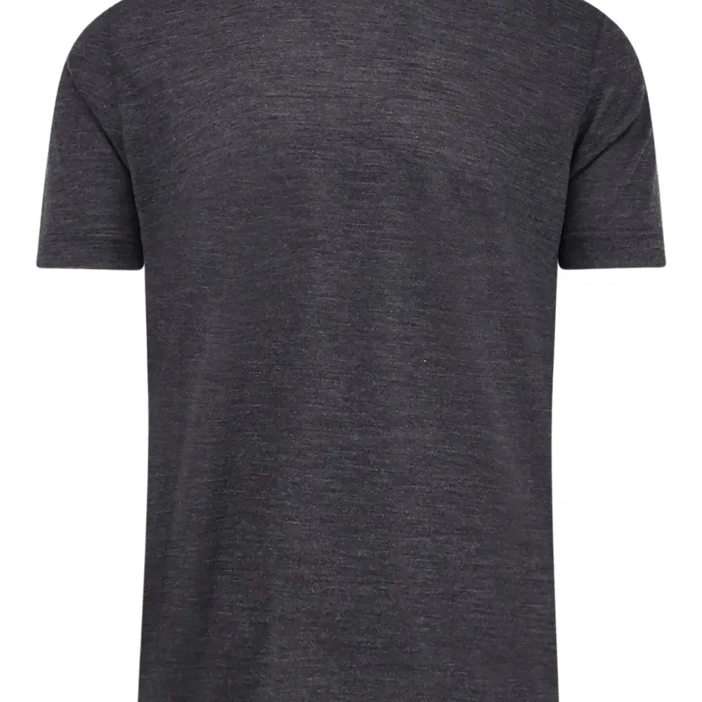 Футболка с круглым вырезом