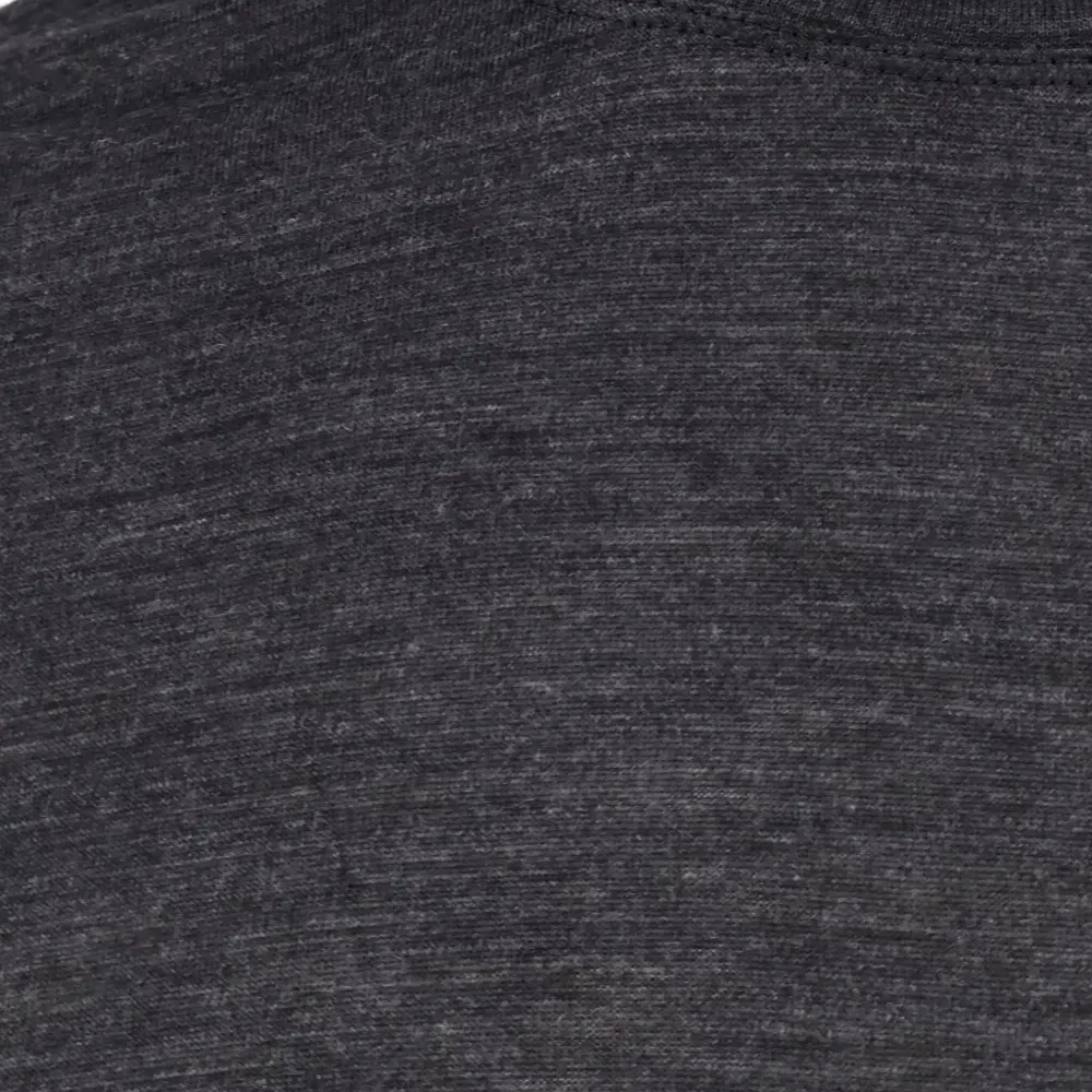 Футболка с круглым вырезом