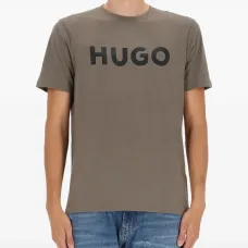 Футболка с логотипом